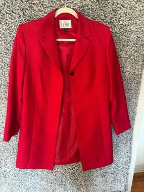 Le Suit Red Single Button Longline Blazer Jacket Size 10